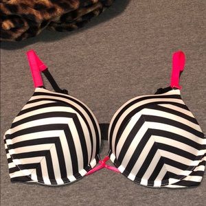 VS bombshell bra